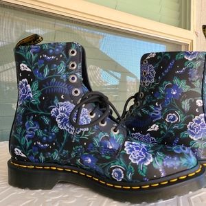 Dr. Martens 1460 Pascal